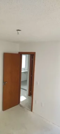 Imagem Apartamento com 2 dormitórios à venda, 43 m² por R$ 250.000,00 - Chácara Estância Paulista - Suzano/SP