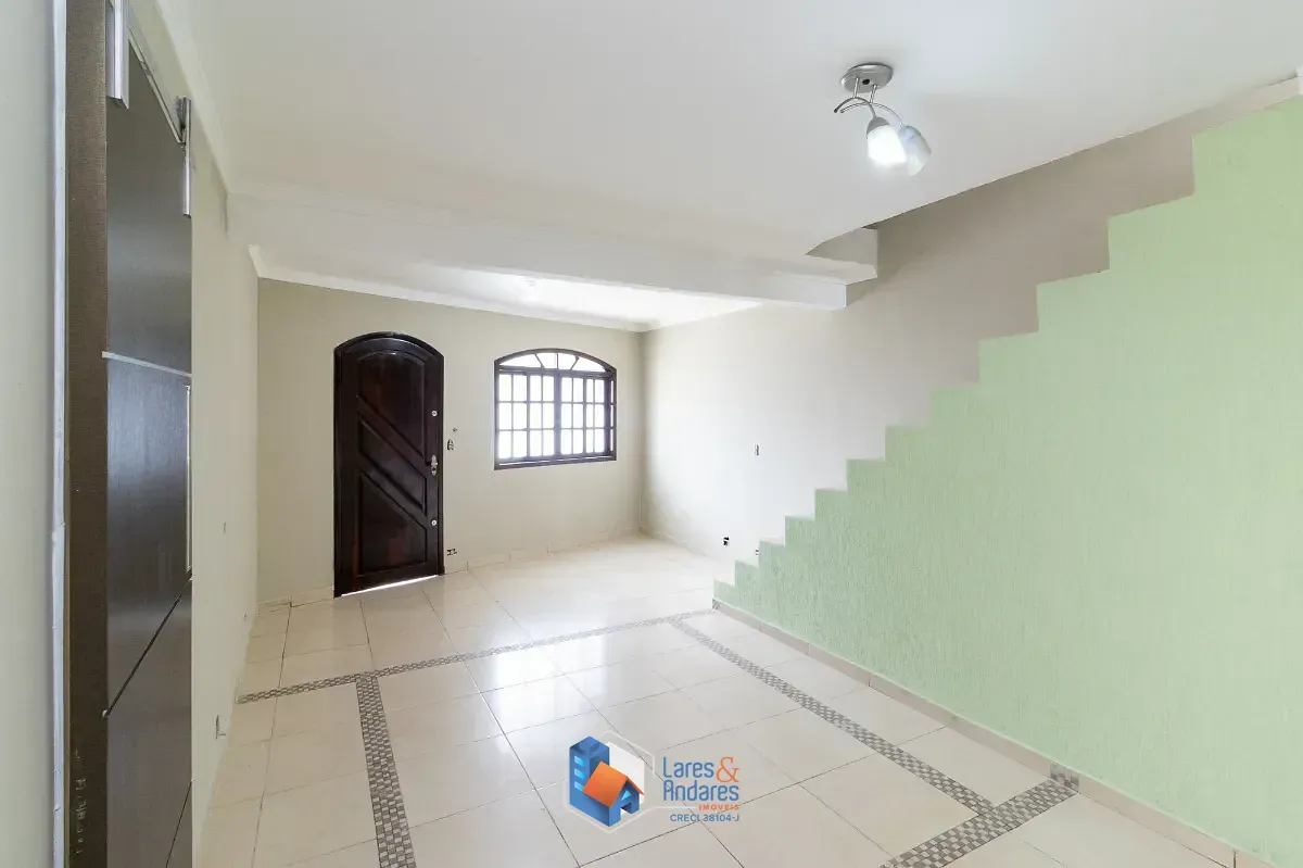 Imagem Sobrado para venda em Brasilândia com 3 quartos, sendo 3 suítes, 245m²