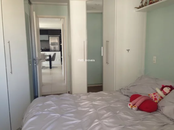 Imagem Imperdível apartamento à venda em São Paulo-SP, Vila Nova Conceição: 2 quartos, 1 suíte, 2 banheiros, 2 vagas de garagem, 72m²!