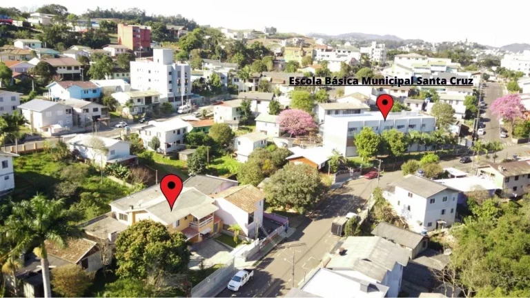 Imagem Casa para Venda em Concórdia, Santa Cruz, 4 dormitórios, 3 banheiros, 2 vagas