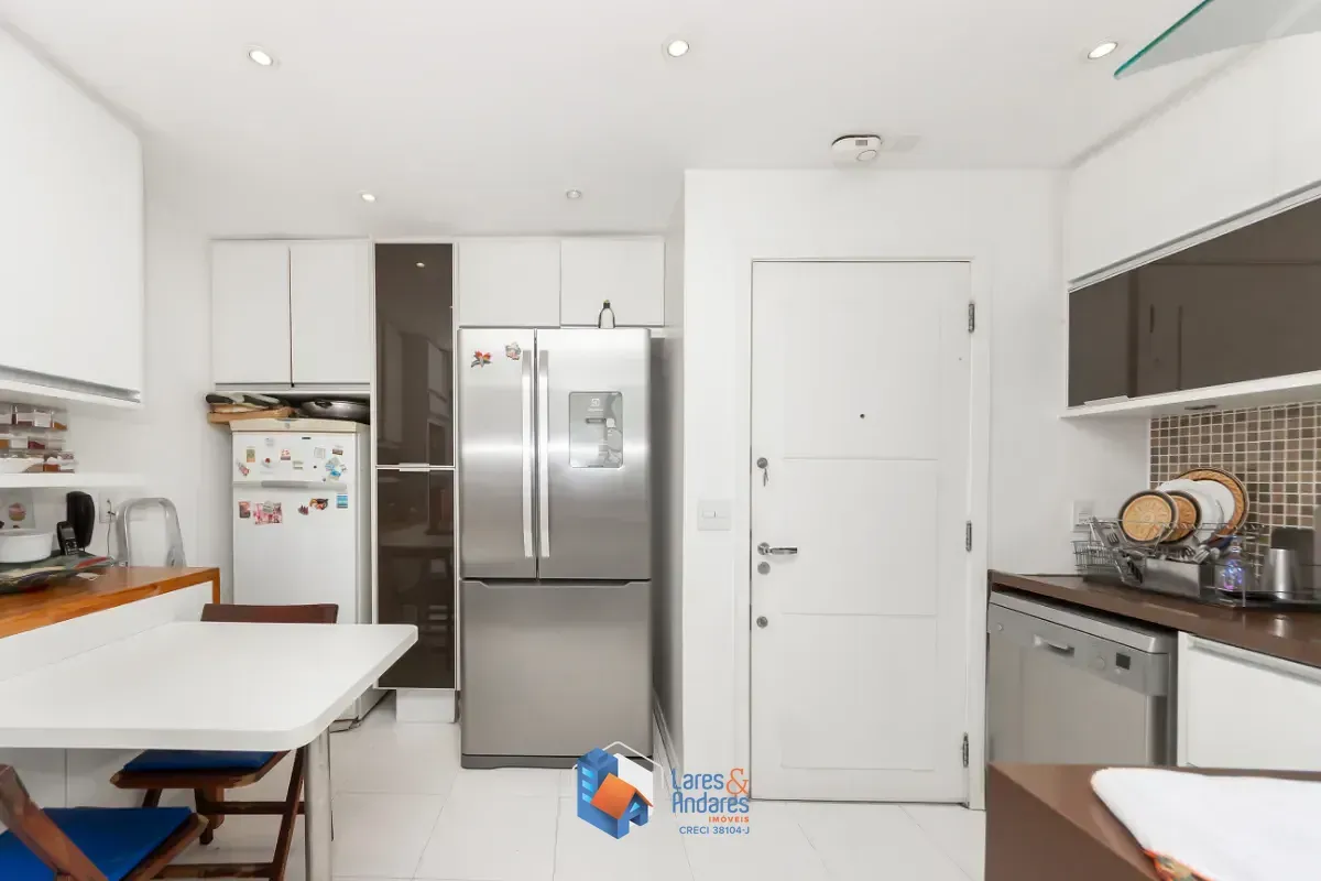 Imagem Duplex para venda em Itaim Bibi com 4 quartos, sendo 4 suítes, 190m²