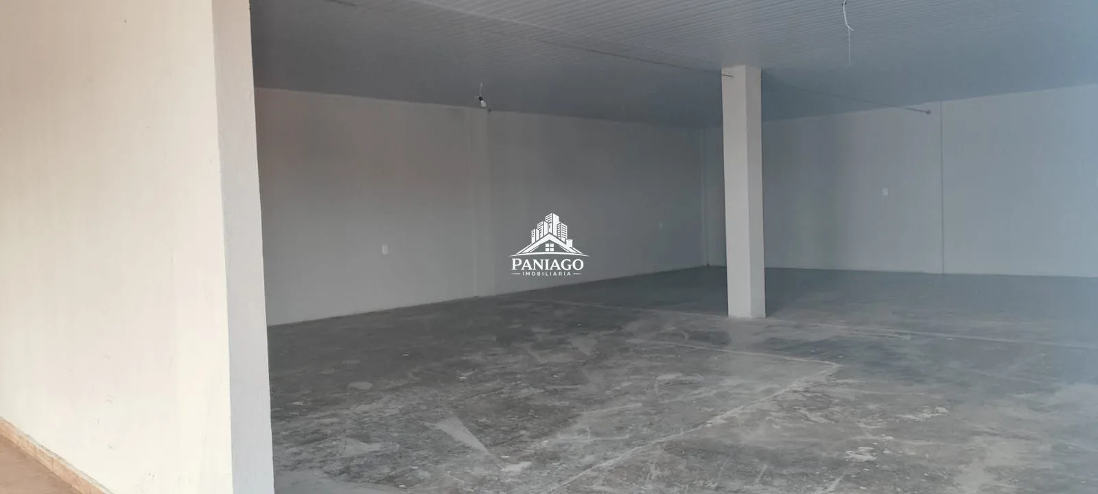 Imagem SALÃO COMERCIAL PARA LOCAÇÃO EM AVENIDA DE GRANDE MOVIMENTO NO BAIRRO RESIDENCIA