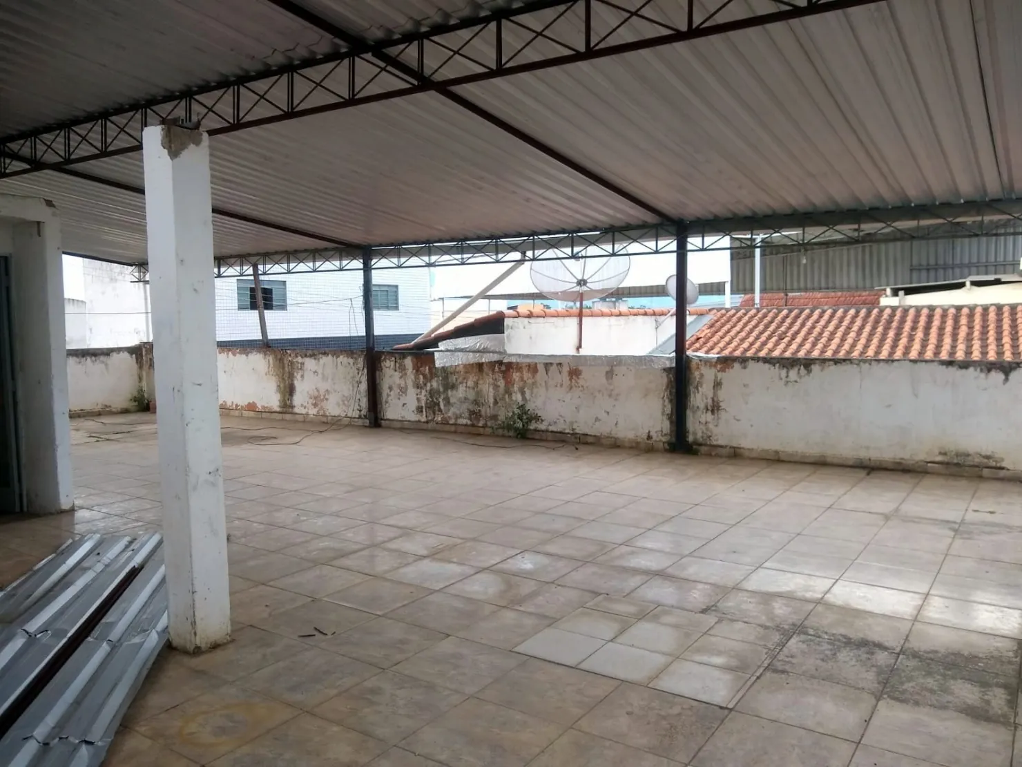 Imagem Comercial à venda 15 Quartos, 8 Suites, 4 Vagas, 350M², Ponte Alta, Aparecida - SP