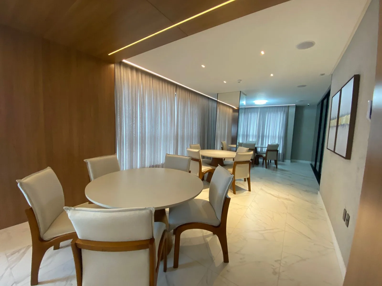 Imagem Apartamento com vista para o mar à venda com 135m2 por R$ 3.000.000,00