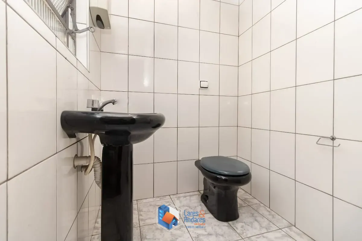 Imagem Casa para venda em Jardim das Rosas (Zona Norte) com 2 quartos, sendo 1 suíte, 240m²