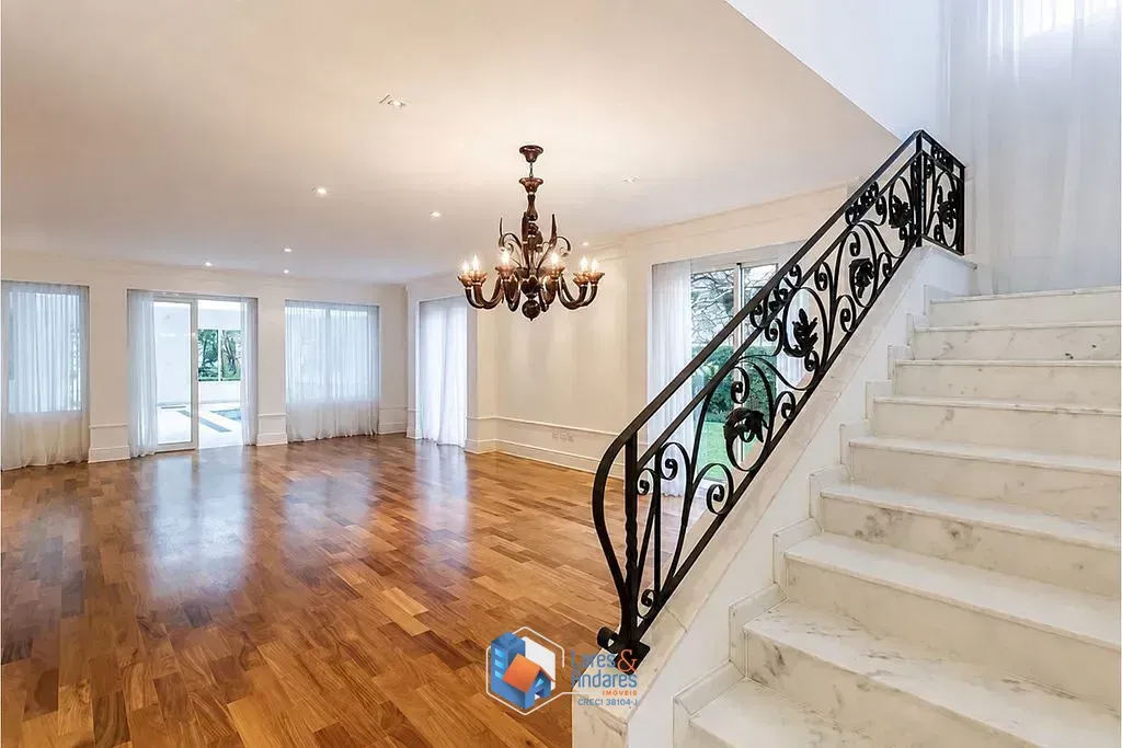 Foto do imóvel Casa à venda 5 Quartos 5 Suites 8 Vagas 662M² Indianópolis São Paulo - SP em Avenida Aratãs