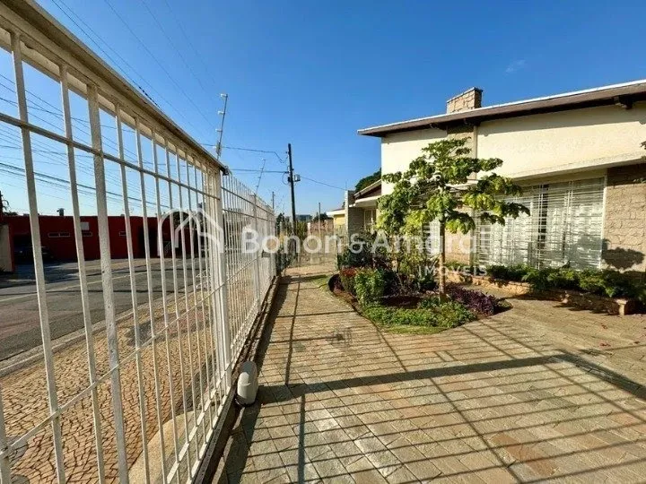 Imagem Casa à venda com 200m² de área construída, no Jardim Guanabara, Campinas SP.