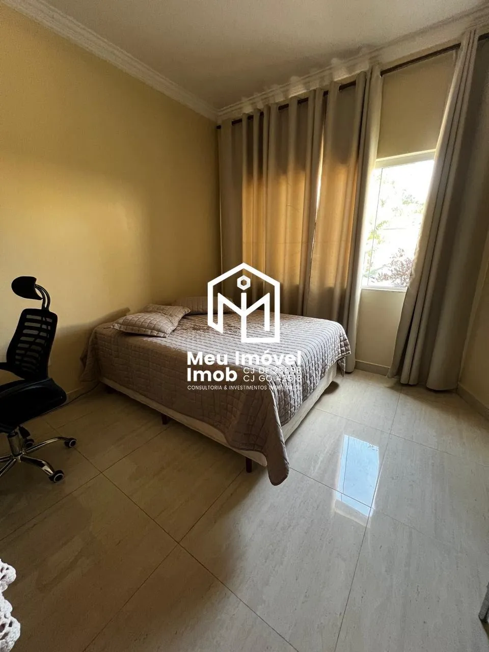 Imagem Casa 5 Quartos 2 Suítes 2 Vagas 250m² Taguatinga Sul