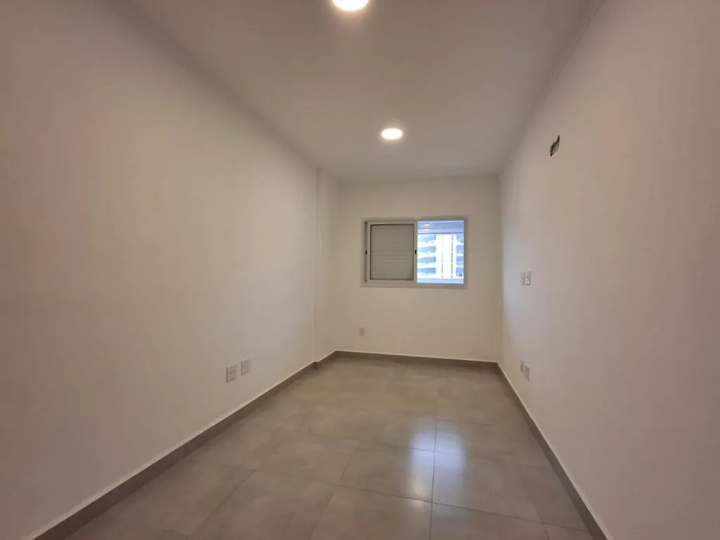 Imagem APARTAMENTO COM 55,00 m² - GUILHERMINA - PRAIA GRANDE SP
