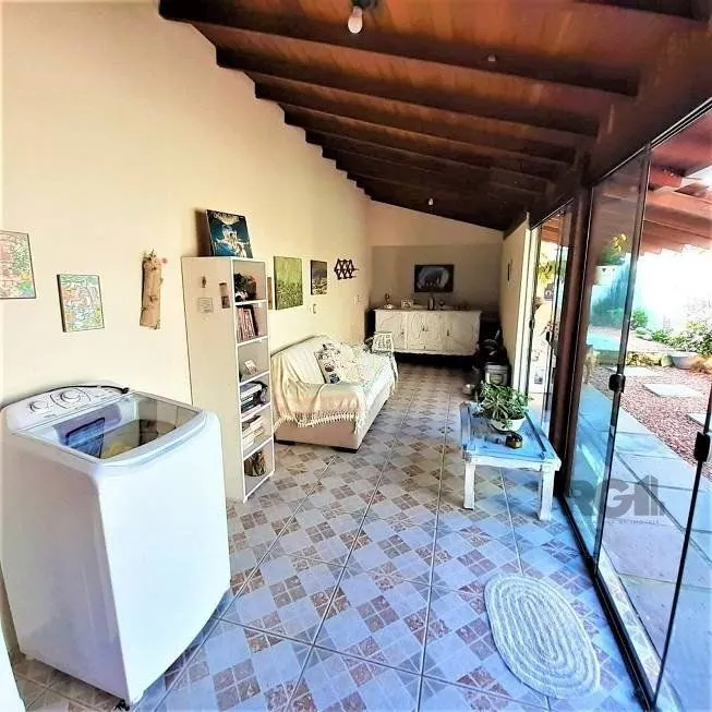 Imagem Casa 3 dormitorios 2 garagens no Bairro Hípica em Porto Alegre RS