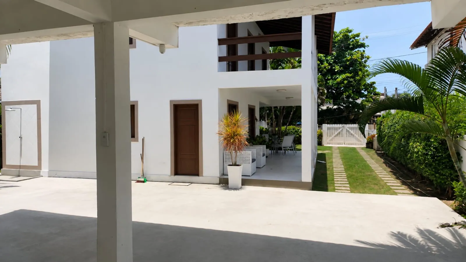Imagem Casa de Condomínio com 4 Quartos à Venda ou Temporada, 900 m² em Guarajuba (Monte Gordo) - Camaçari