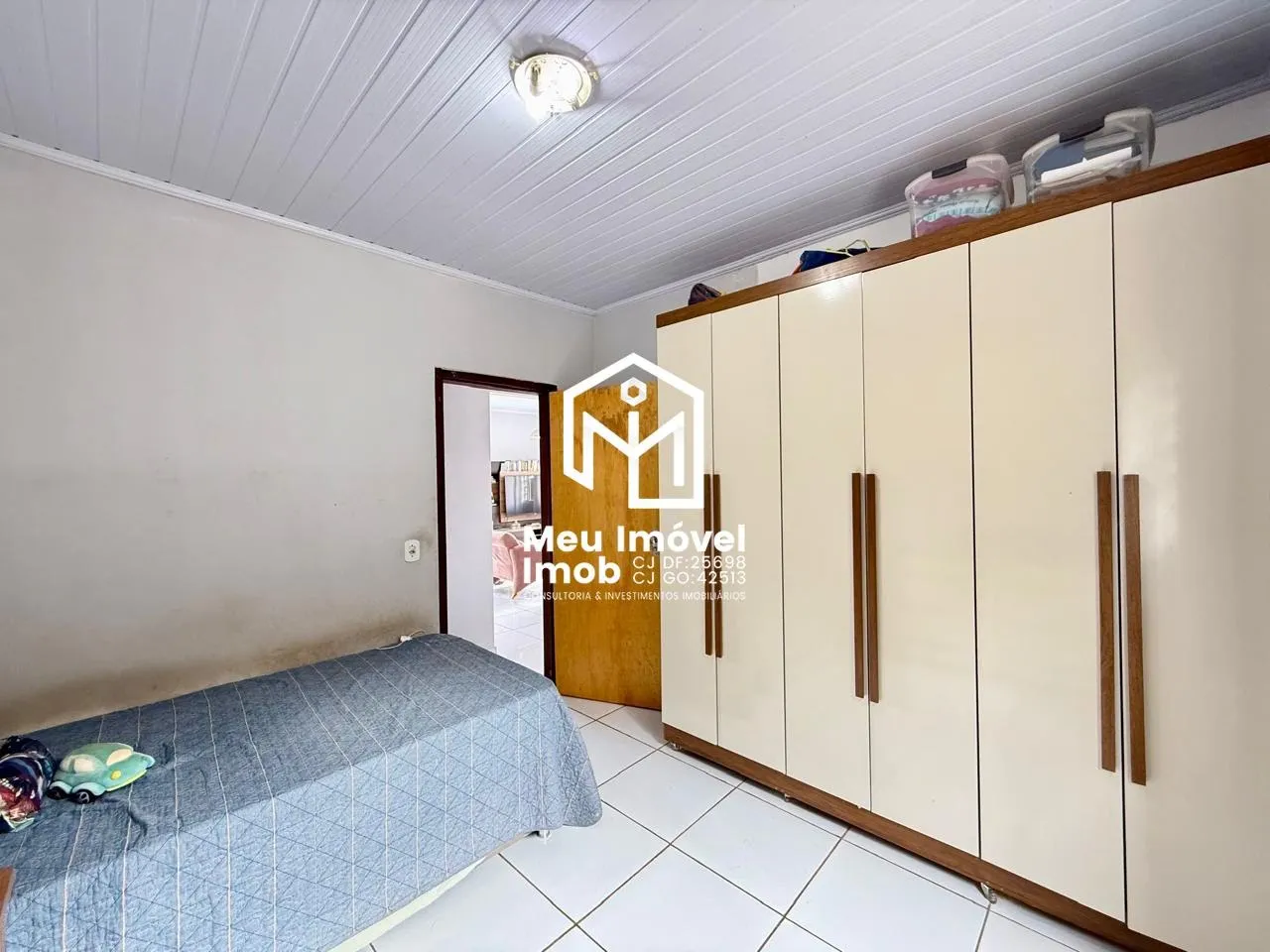 Imagem Casa 2 Quartos 1 Suíte 6 Vagas 95m² Arniqueiras/DF