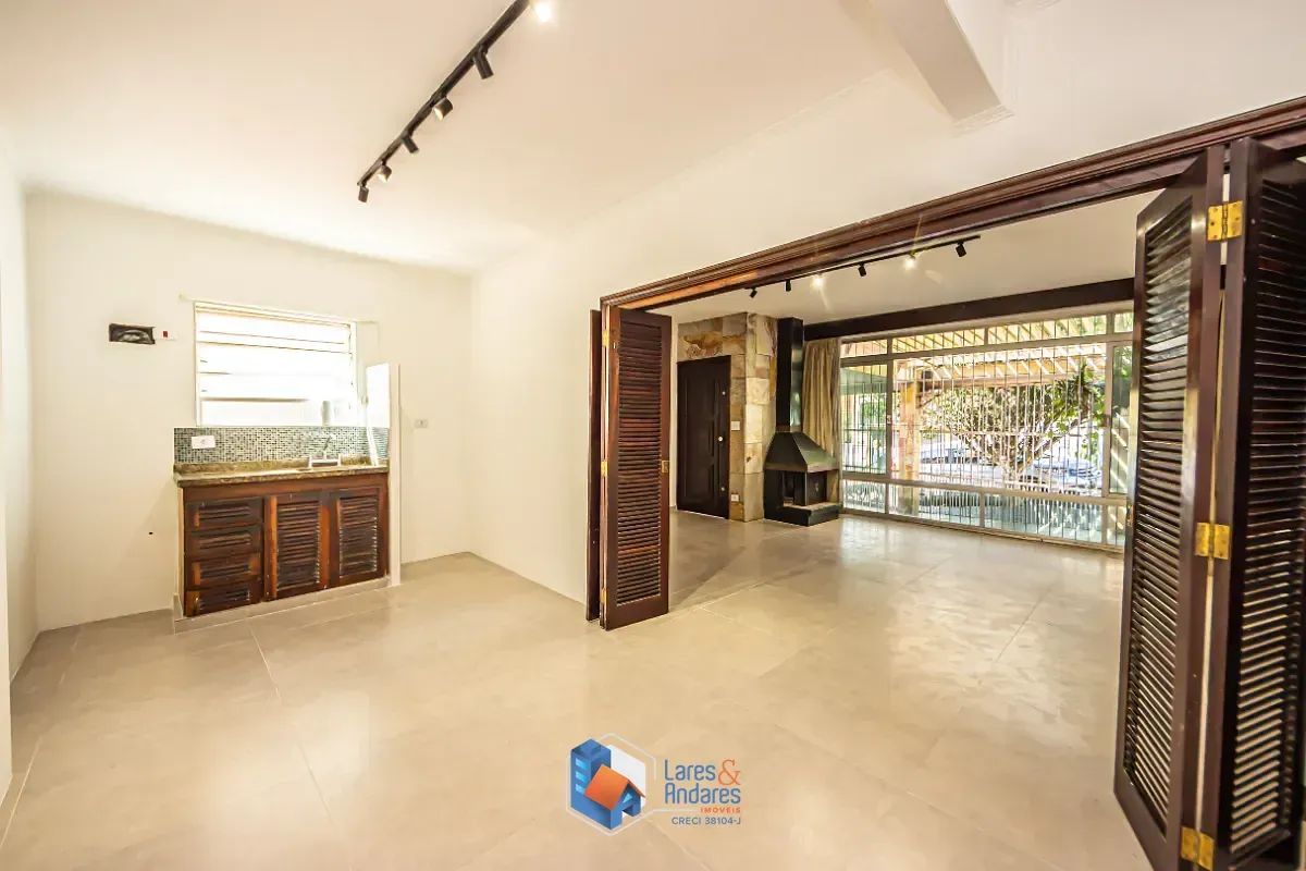 Imagem Casa para venda em Vila Ipojuca com 3 quartos, sendo 1 suíte, 167m²