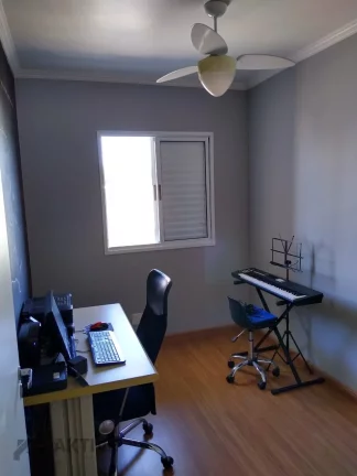 Imagem Apartamento em Jardim Tupanci - Barueri, SP