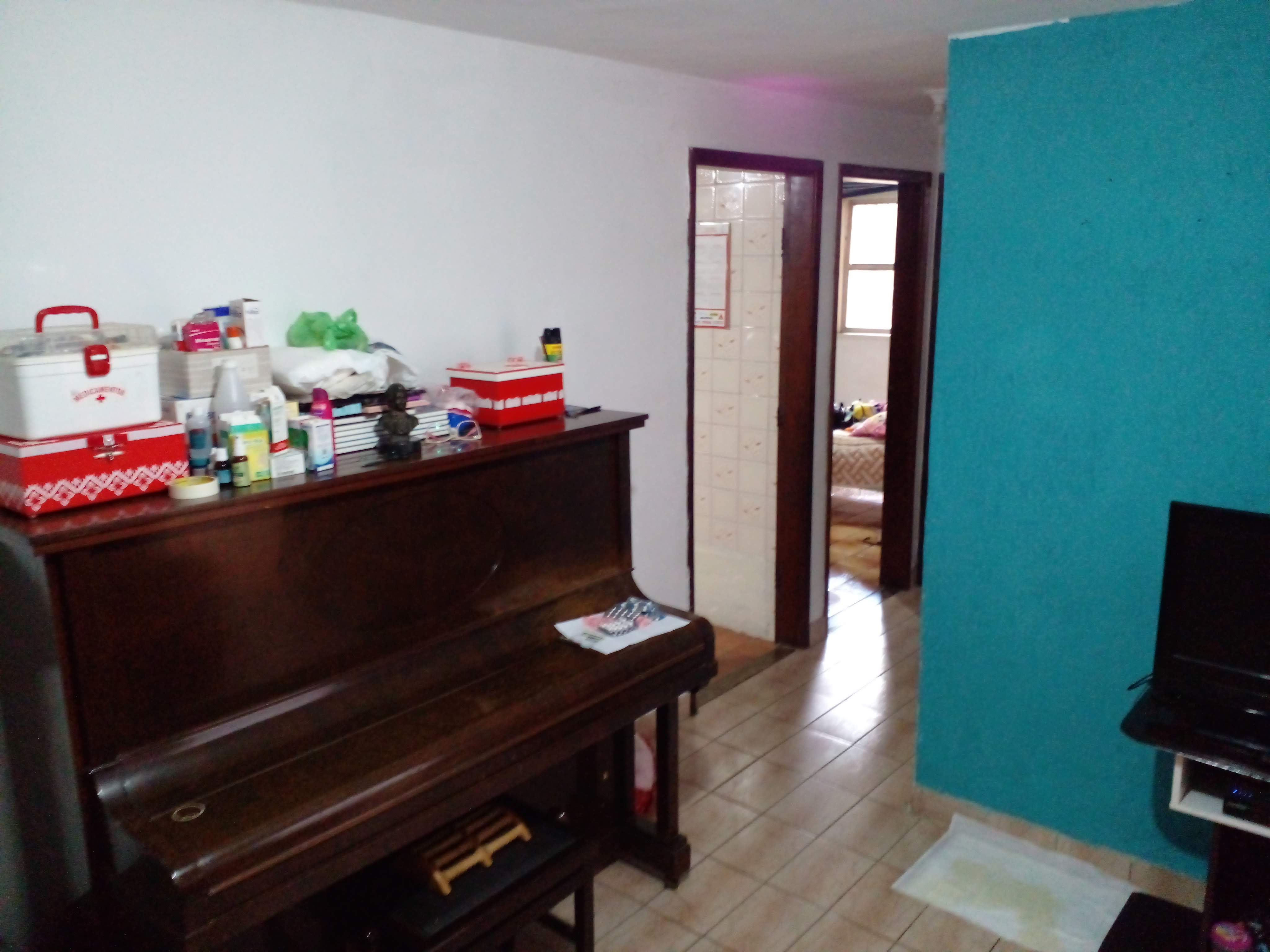 Imagem Casa com 2 Quartos à Venda, 163 m² em Vila Cecília - Mogi das Cruzes