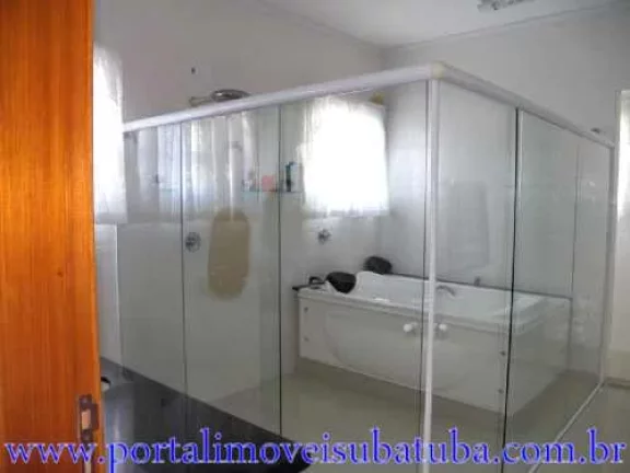 Imagem Casa Alto Padrão - 03 Suites - Aprox: 400 m2 Área Construida.