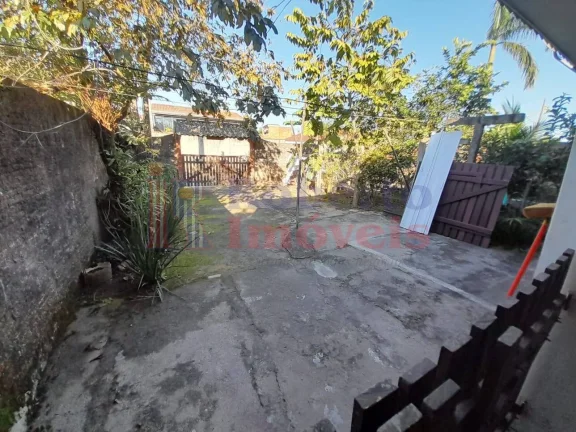 Imagem Casa em Alvenaria com 04 Quartos e Edícula - R$450.000,00
