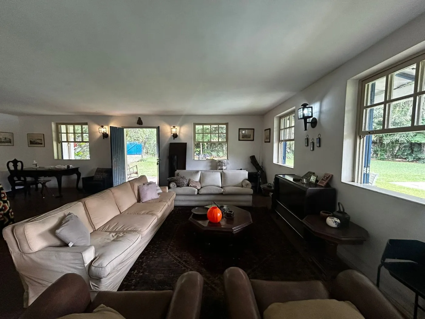 Imagem Casa para Venda em Petrópolis / RJ no bairro Nogueira