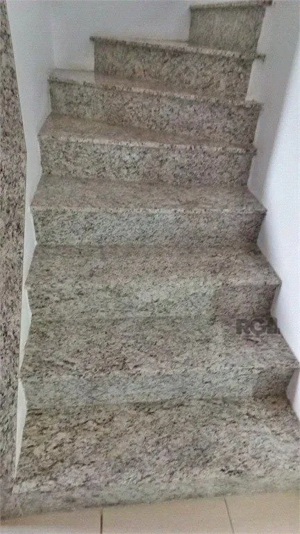 Imagem Casa de 3 dormitórios no bairro Sarandi