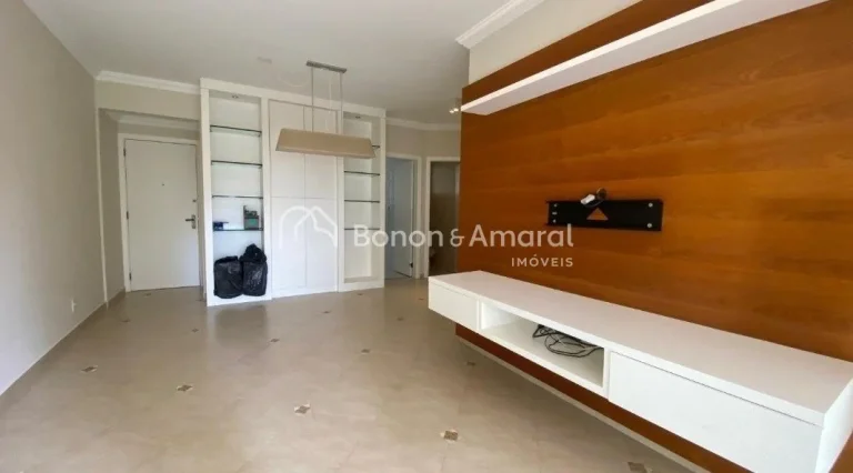 Imagem Apartamento à venda no Cambuí, com sol da manhã e fino acabamento. Possui dois dormitórios com a...