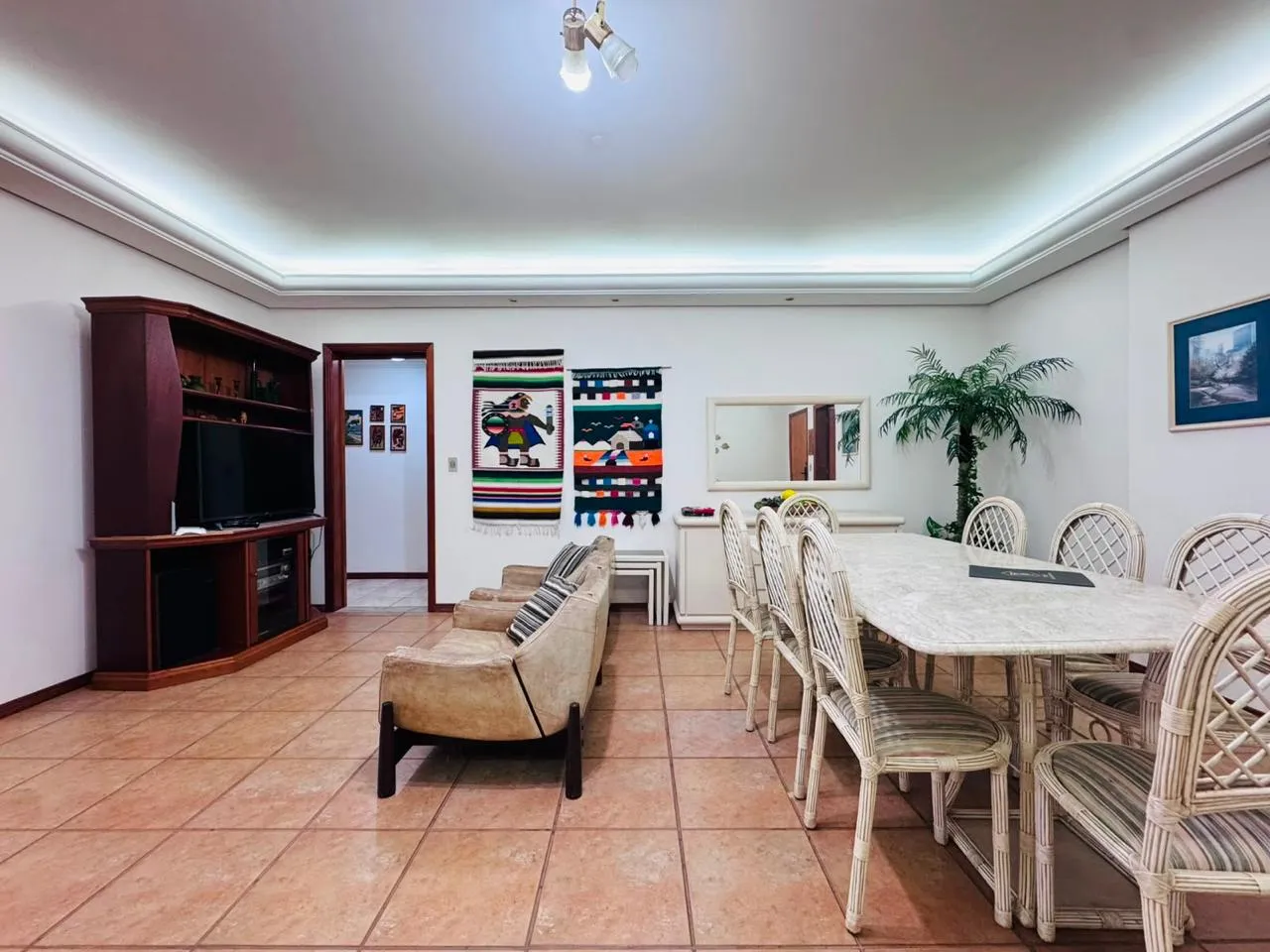 Imagem Apartamento com vista para o mar à venda com 112.49m2 por R$ 4.500.000,00