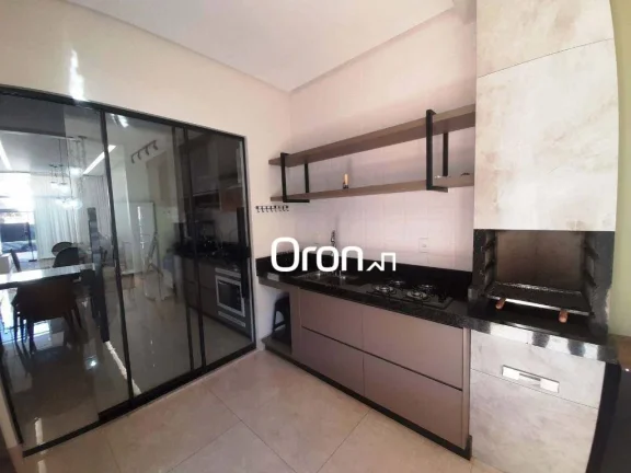 Imagem Casa com 3 dormitórios à venda, 172 m² por R$ 1.150.000,00 - Santa Genoveva - Goiânia/GO