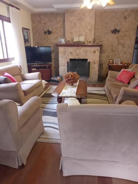Imagem Casa para Venda em Teresópolis / RJ no bairro Várzea
