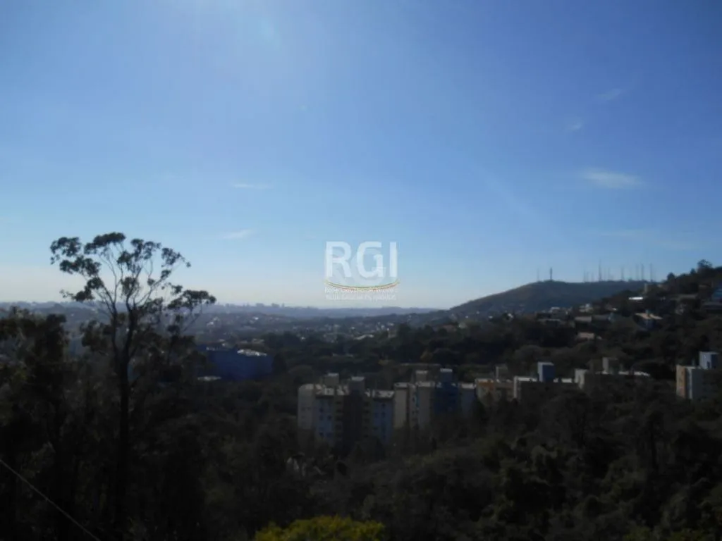 Imagem Casa para Venda - 185m², 4 dormitórios, sendo 2 suites, 4 vagas - Nonoai