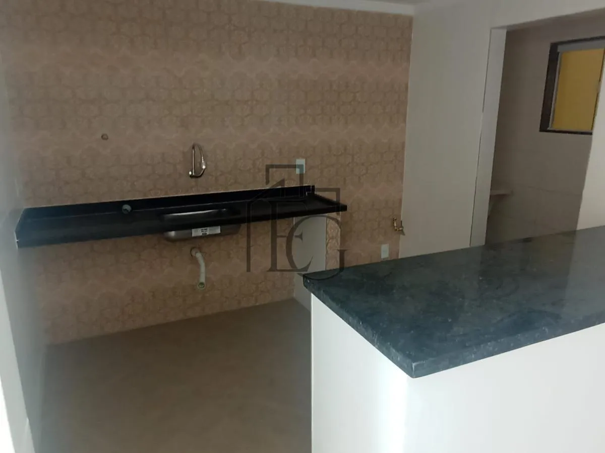 Imagem Apartamento para Venda em Saquarema, Retiro (Bacaxá), 2 dormitórios, 1 banheiro, 1 vaga