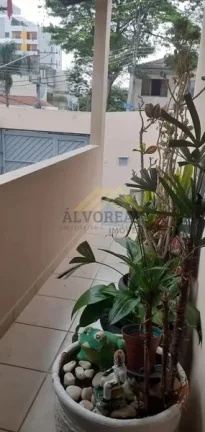 Imagem Oportunidade Imperdível: Venda de 02 Imóveis em Excelente Localização.
