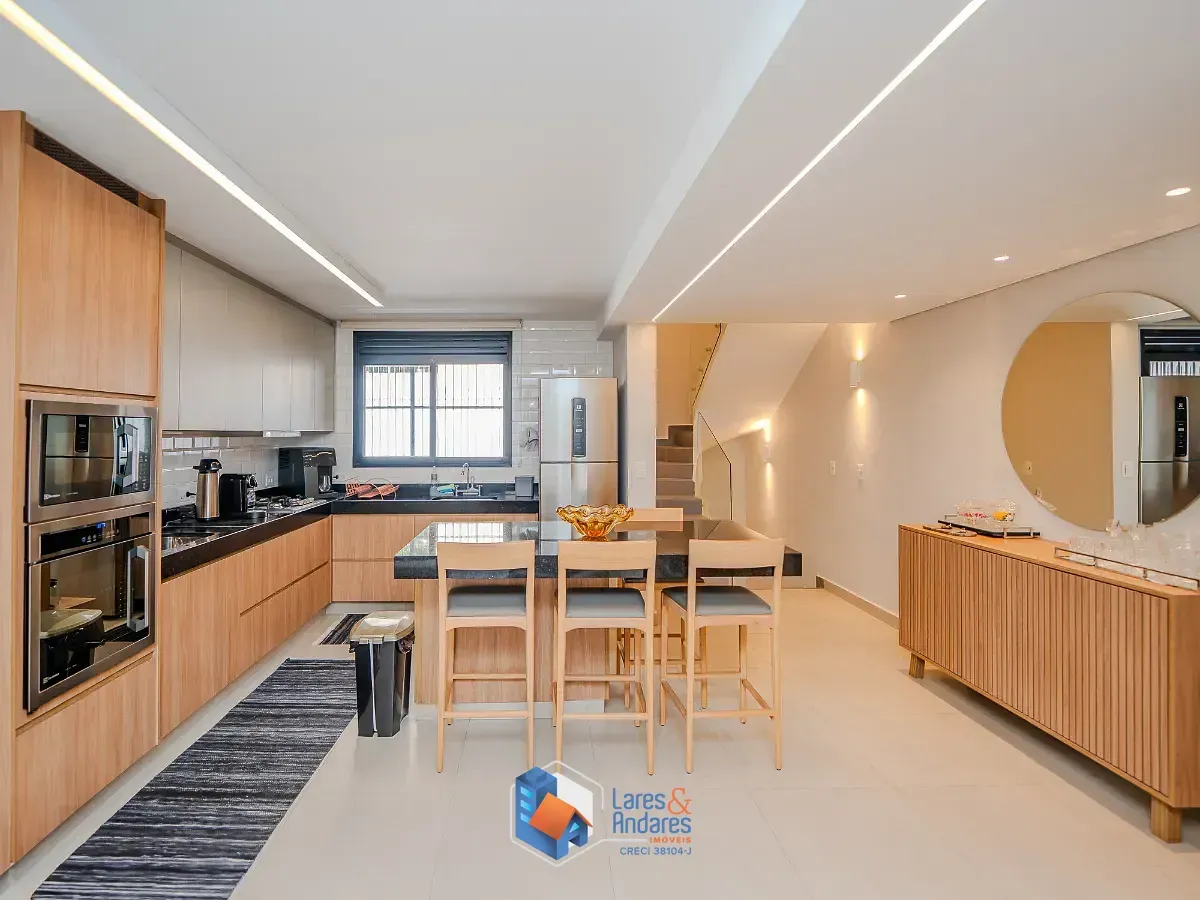 Imagem Casa no condomínio Casa Cube para venda com 2 quartos, sendo 1 suíte, 170m²