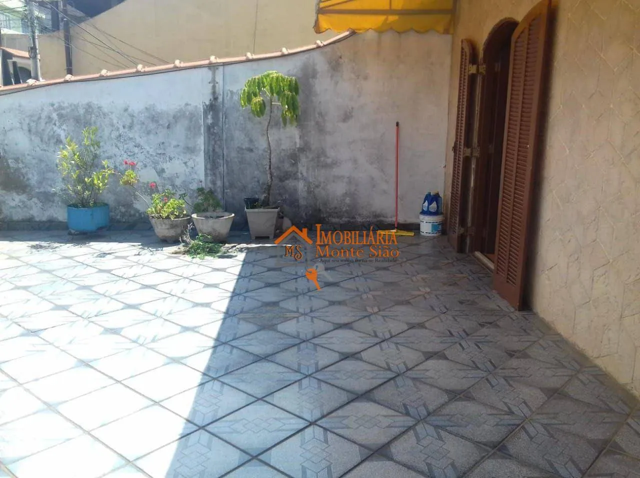 Imagem Sobrado com 4 dormitórios à venda, 250 m² por R$ 650.000,00 - Parque Continental II - Guarulhos/SP