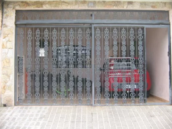 Imagem Sobrado com 3 dormitórios à venda, 180 m² por R$ 550.000,00 - Parque Maria Helena - Suzano/SP