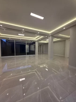 Imagem Casa à venda no Santo Inácio - Atrás o Parque Barigui
