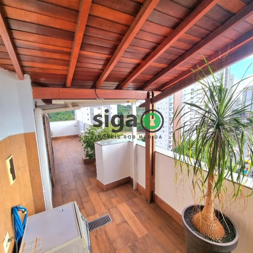 Foto do imóvel Cobertura Reformada em Frente ao Ceret com Espaço Gourmet e Vista Privilegiada no Anália Franco