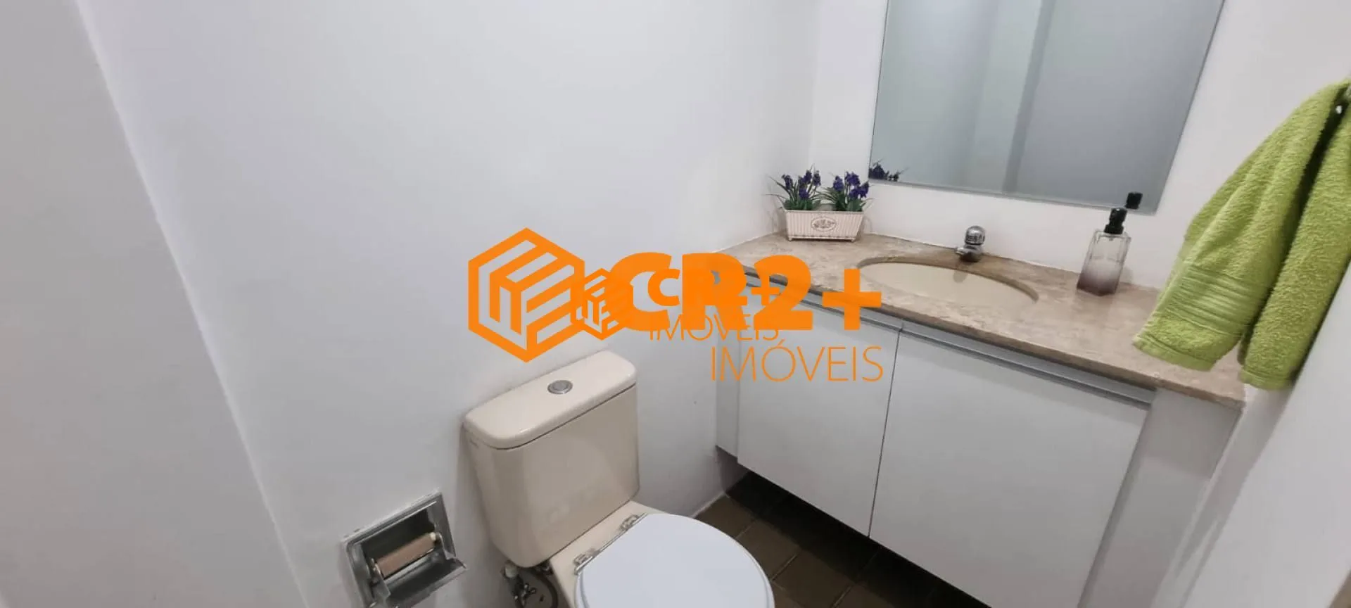 Imagem Apartamento a Venda com 04 quartos 01 suíte nas Graças 200m2 em Recife