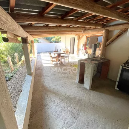 Imagem Casa c/ piscina | Barra | 3 quartos (2 suítes) | 140m²