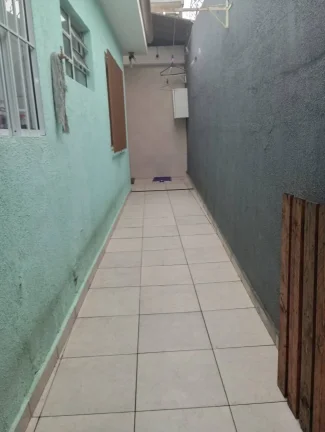Imagem Casa Térrea Corredor Lateral 95 metros 2 Dormitorios e 2 Vagas de Garagens