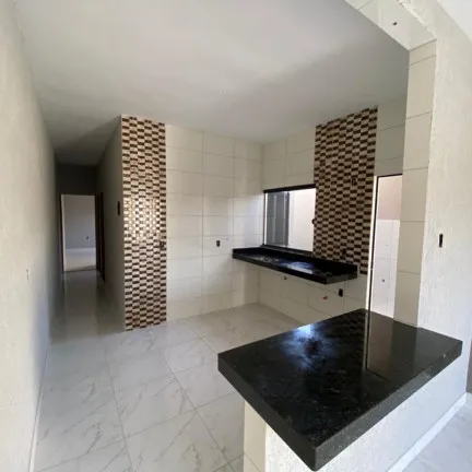 Imagem Casa com 2 Quartos à Venda, 70 m² em Residencial Nova Canaã - Trindade