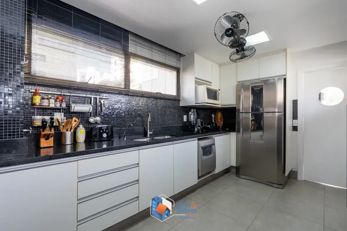 Imagem Apartamento para venda em Vila Morumbi com 3 quartos, sendo 2 suítes, 271m²