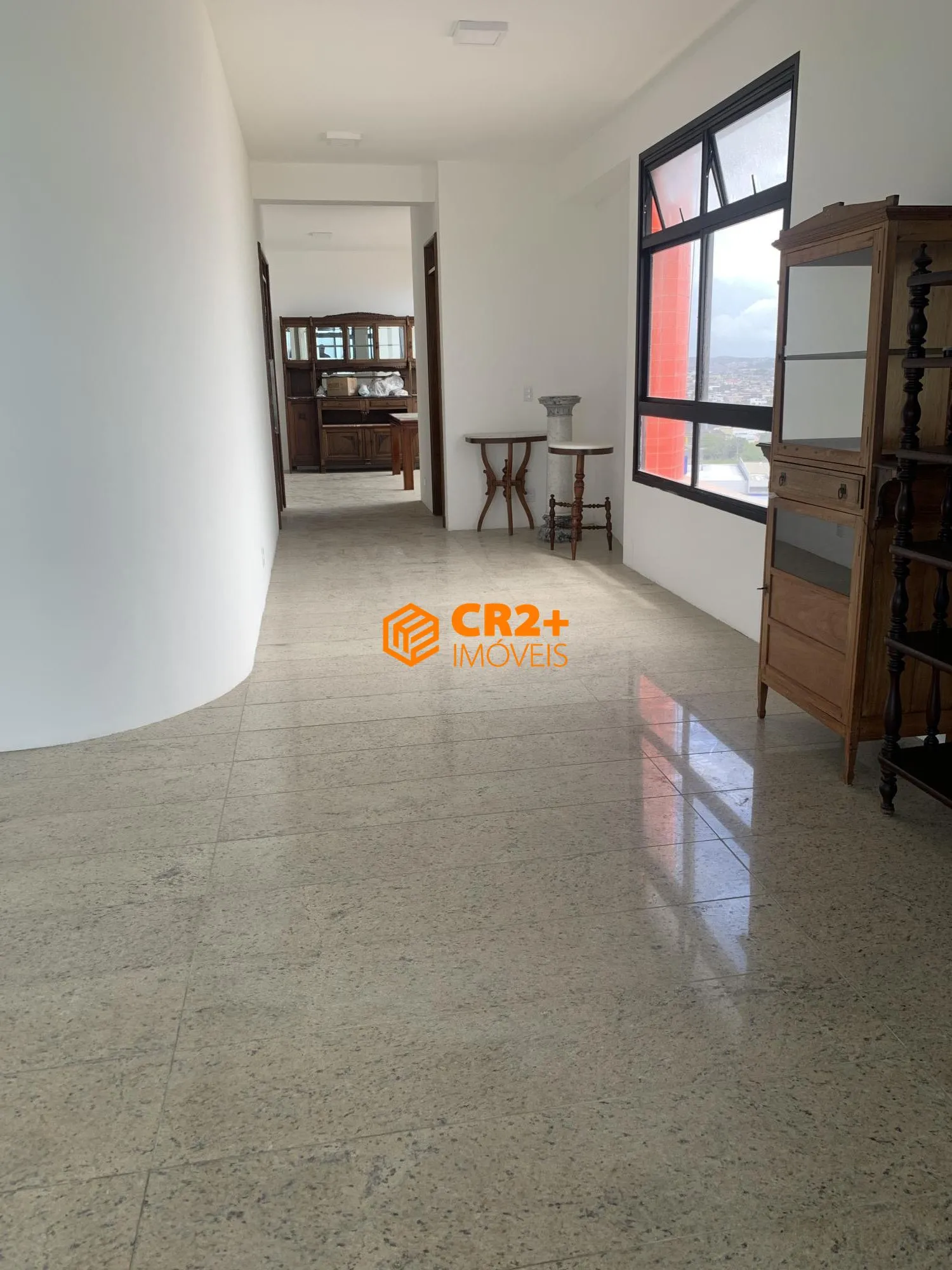 Imagem Vendo apartamento beira mar de piedade com 4 suítes- 247m²