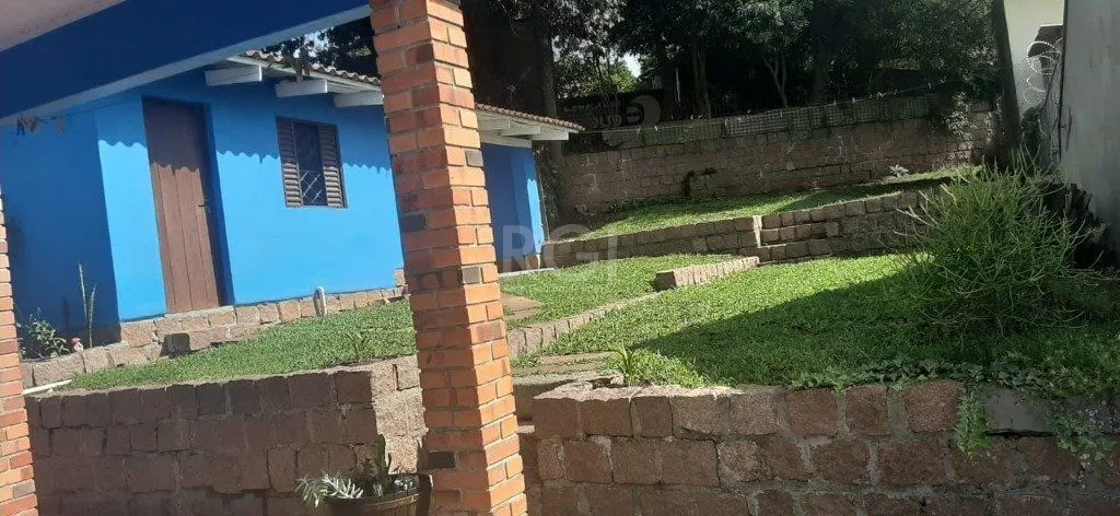 Imagem Casa para Venda - 68m², 2 dormitórios, 1 vaga - Belém Novo