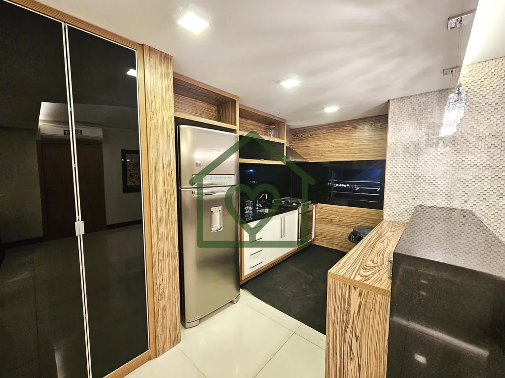 Imagem ALTO PADRÃO BELA VISTA 3 SUÍTES + 4 VAGAS MOBILIADO

Super exclusividade com preço abaixo de merc...