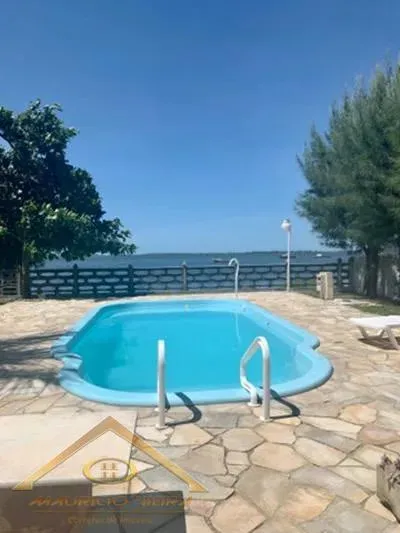 Imagem Casa para Venda em São Pedro da Aldeia / RJ no bairro Porto da Aldeia
