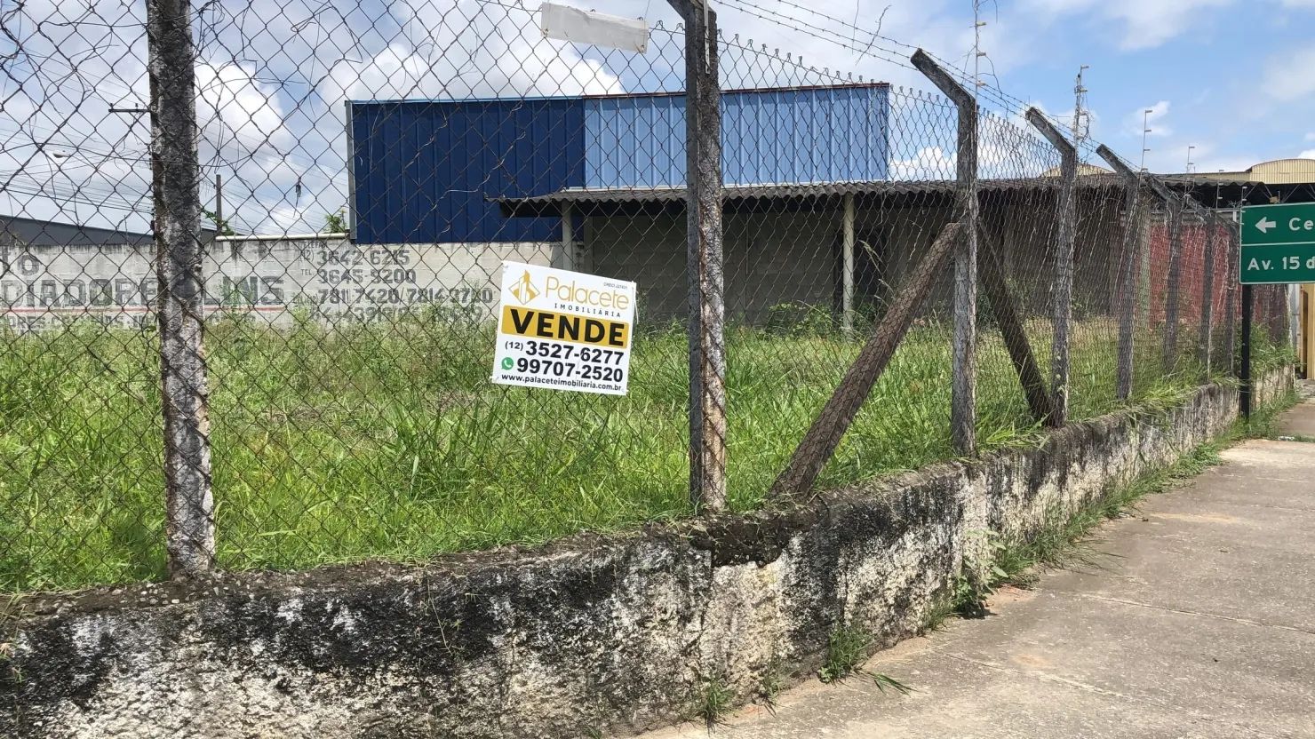 Imagem Terreno à venda 424.2M², Cidade Nova, Pindamonhangaba - SP