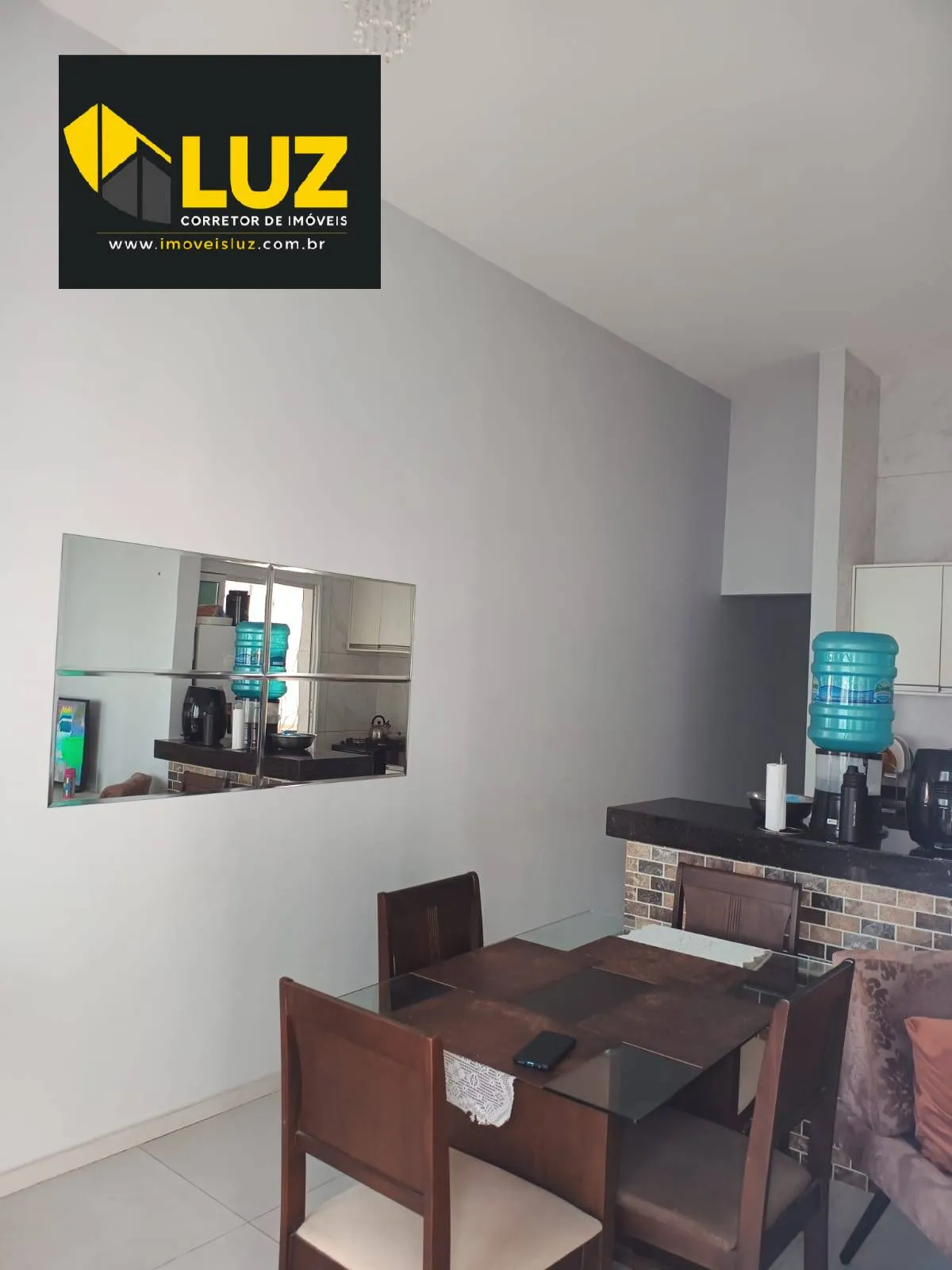 Imagem Casa plana, moderna e muito bem conservada no Bairro Encantada - Eusébio