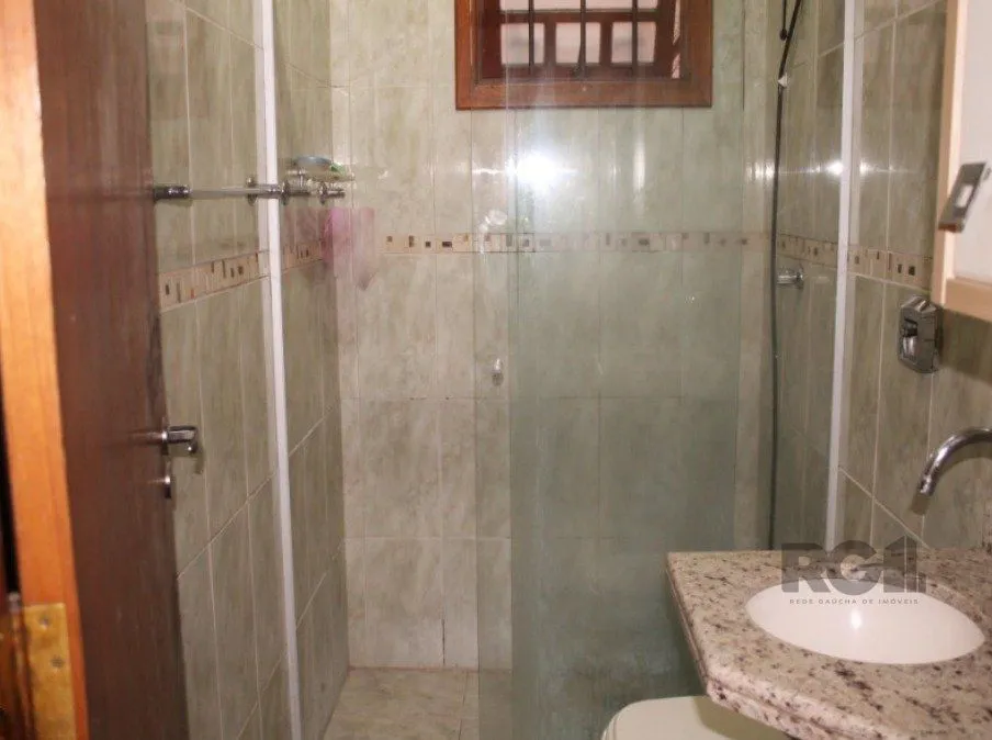 Imagem Casa 179m², 3 dormitórios, 3 vagas no bairro Parque Santa Fé