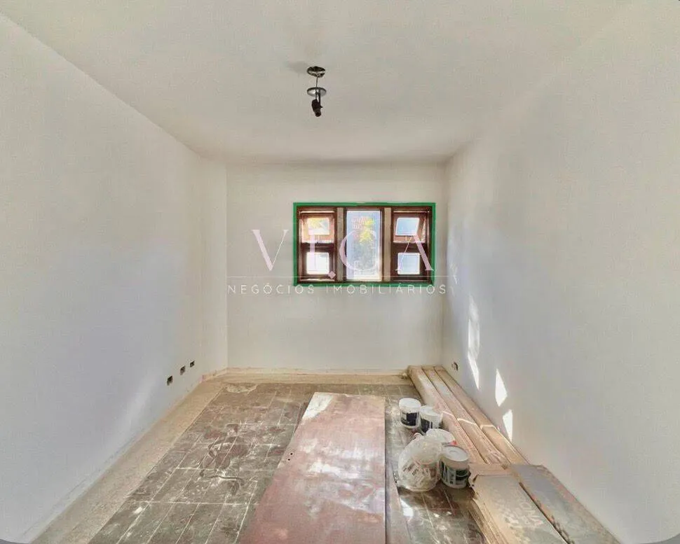 Imagem Alphaville 12| Casa 300m² 4 dorm 2 suítes, piscina e 3 vagas |2.100.000