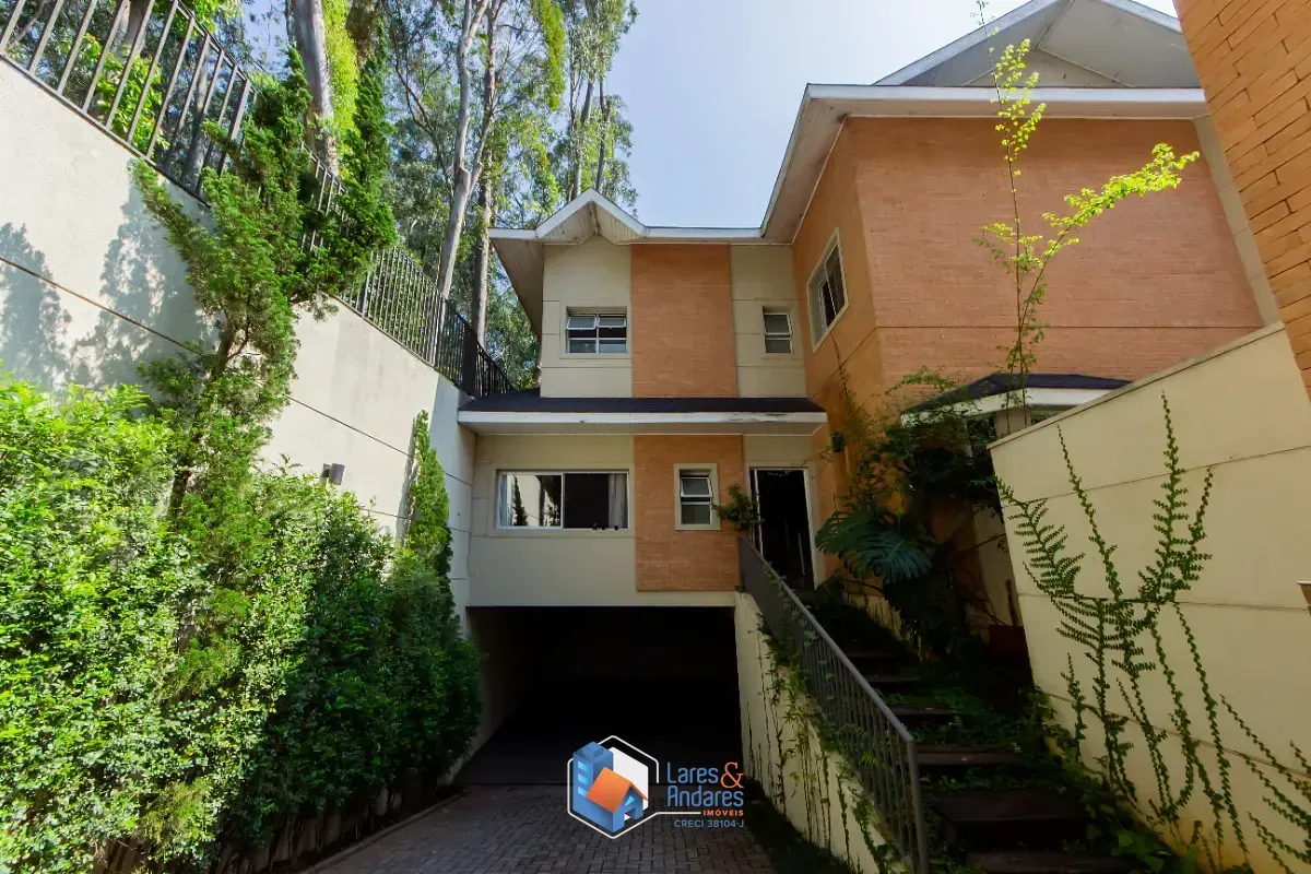 Foto do imóvel Casa no condomínio Solar dos Manacás para venda com 5 quartos, sendo 5 suítes, 428m² em Rua Mariano da Costa