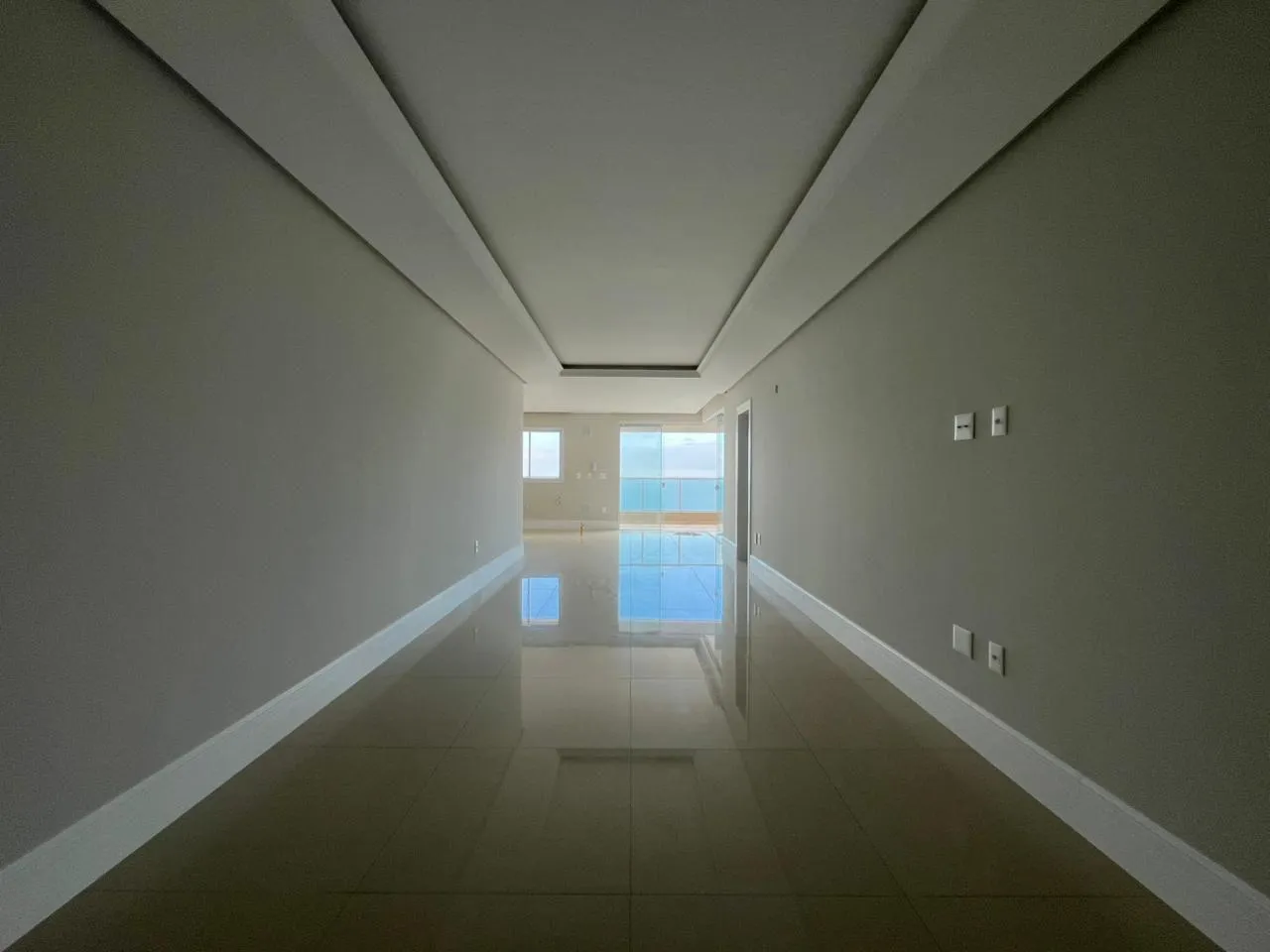 Imagem Apartamento com vista para o mar à venda com 192.84m2 por R$ 9.500.000,00